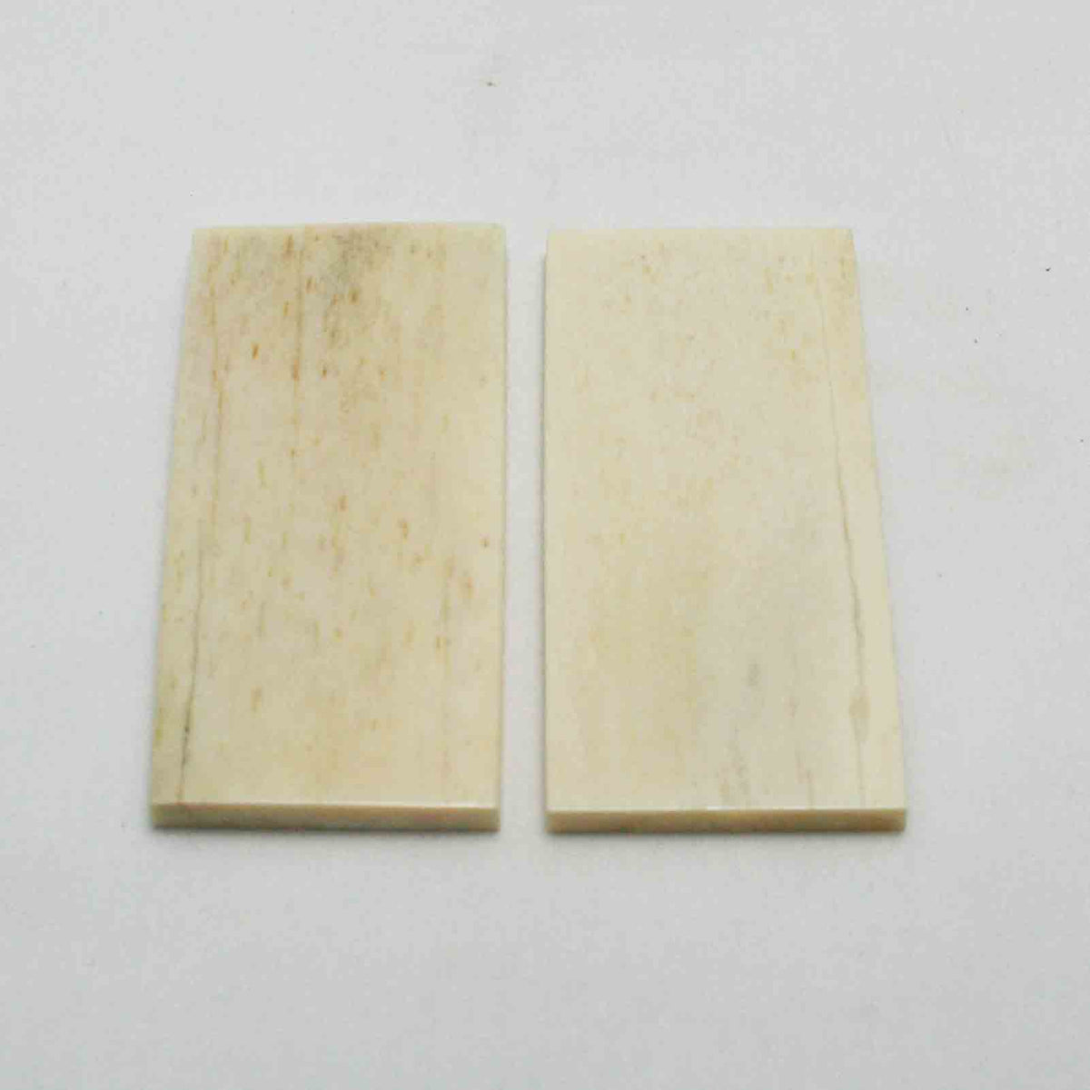 NB105MMA40 Giraffe Bone Scales