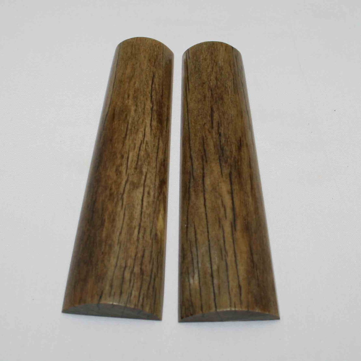 NB105MMA42 Giraffe Bone Scales