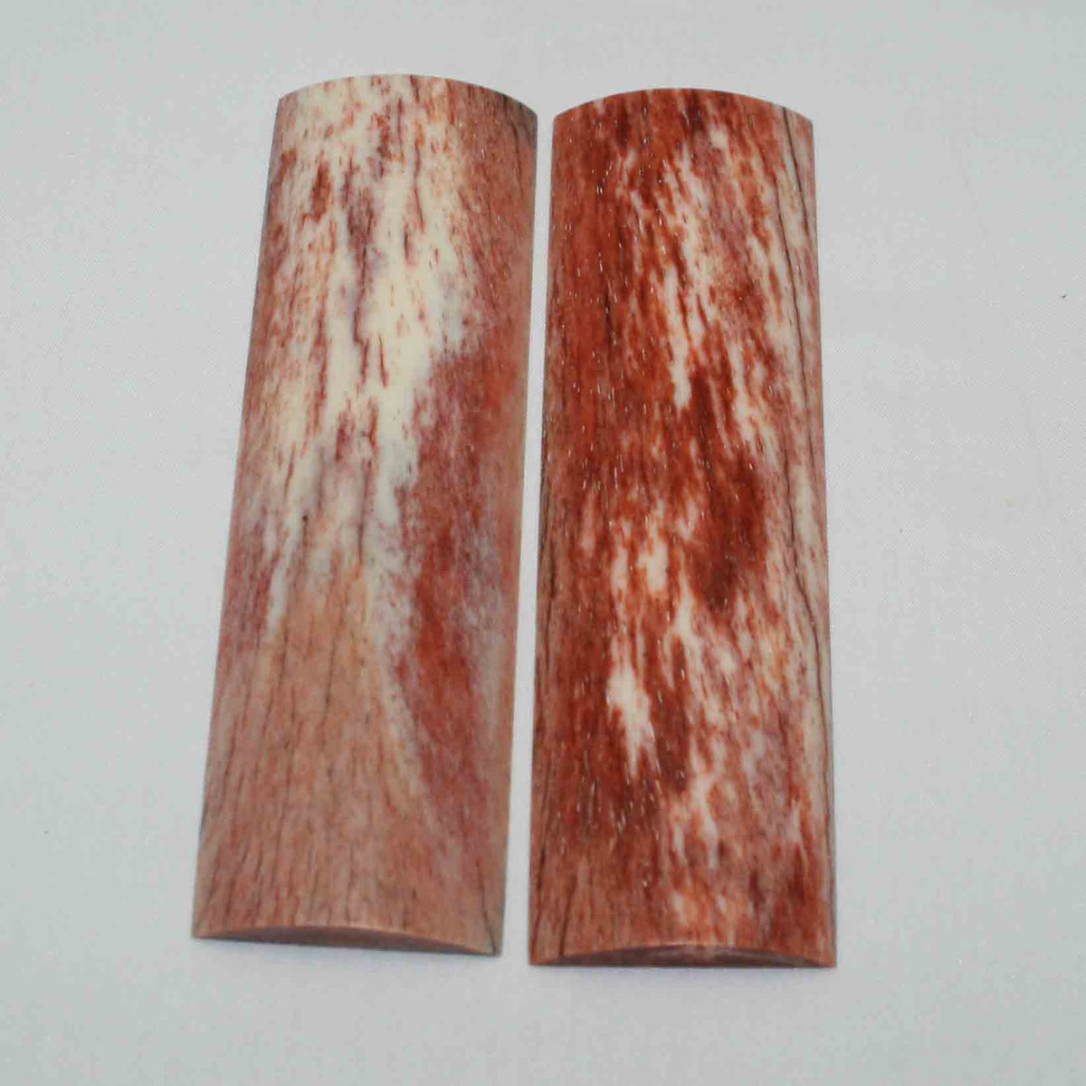 NB105MMA47 Giraffe Bone Scales