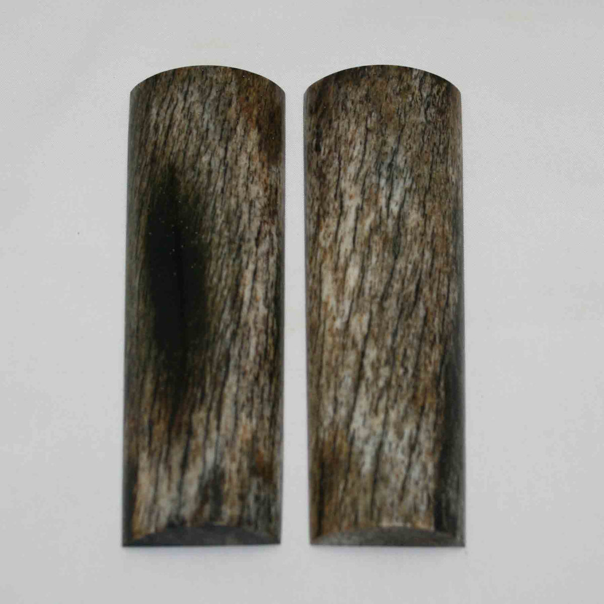 NB105MMA4 Giraffe Bone Scales