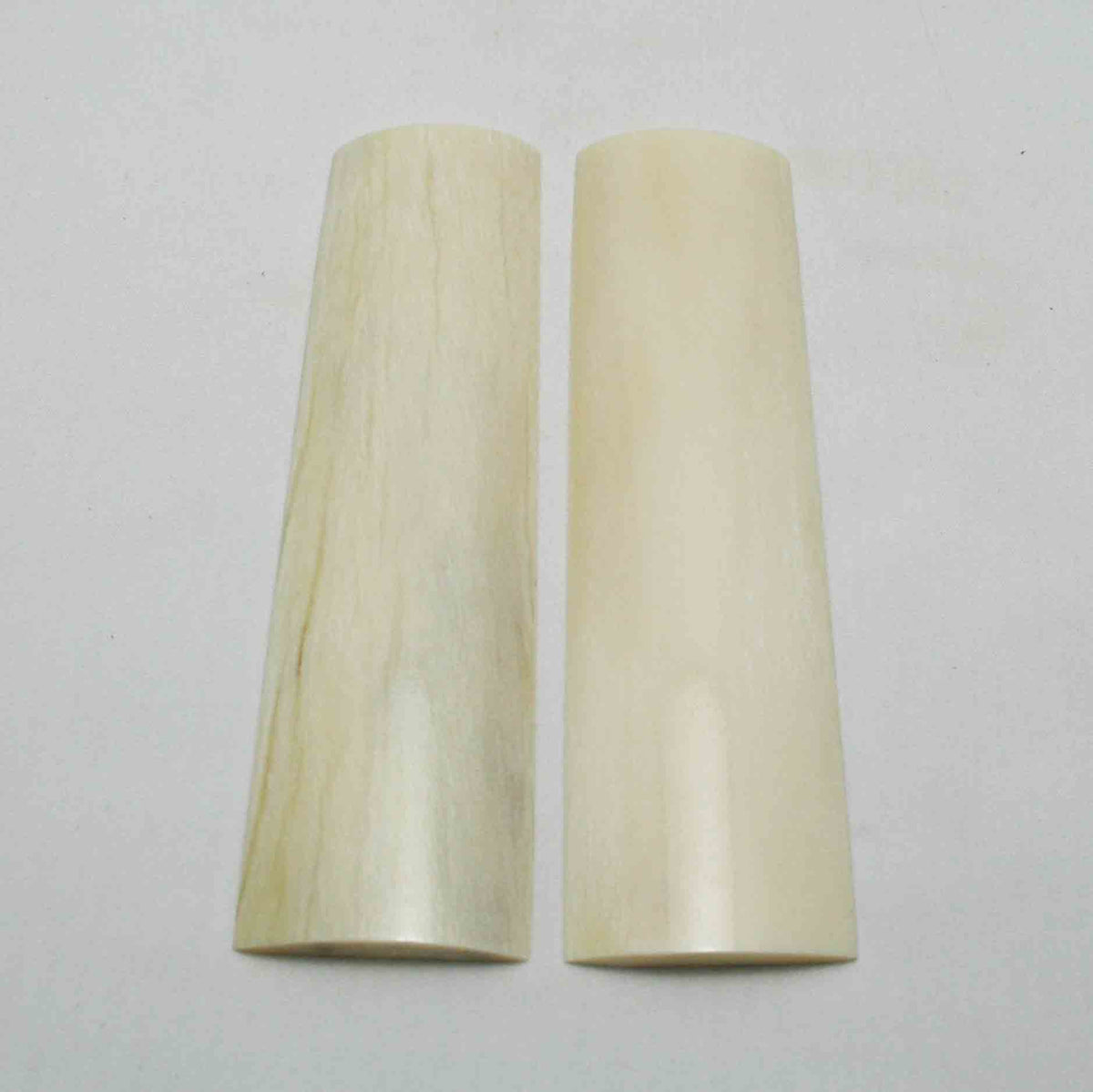 NB105MMA51 Giraffe Bone Scales