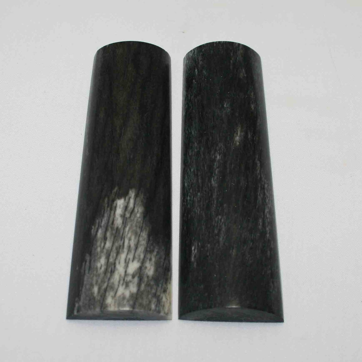 NB105MMA53 Giraffe Bone Scales