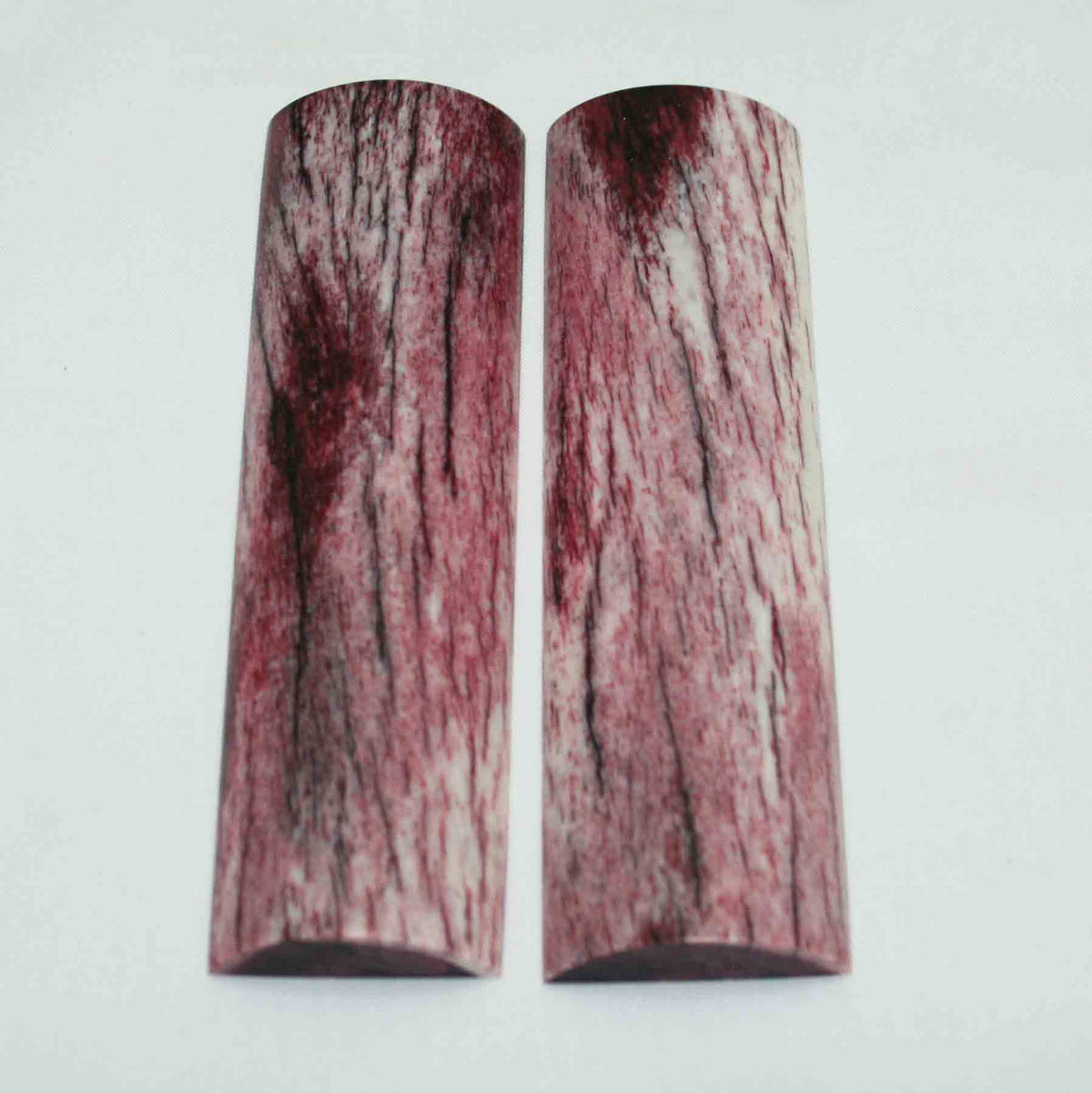 NB105MMA5 Giraffe Bone Scales