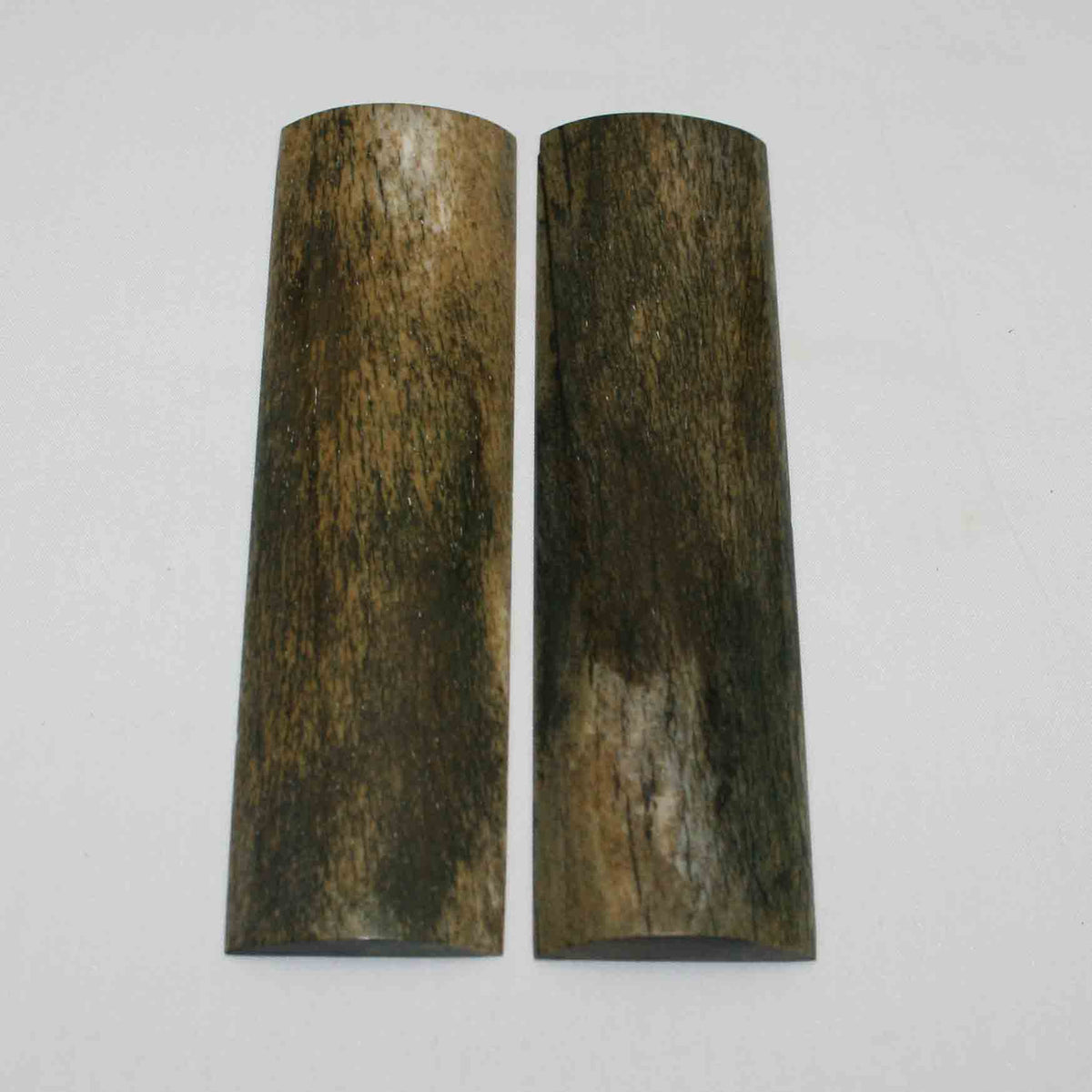 NB105MMA66 Giraffe Bone Scales