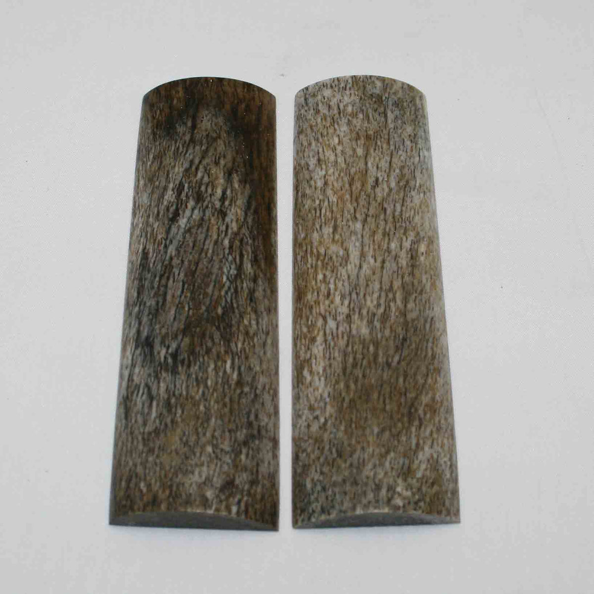 NB105MMA88 Giraffe Bone Scales