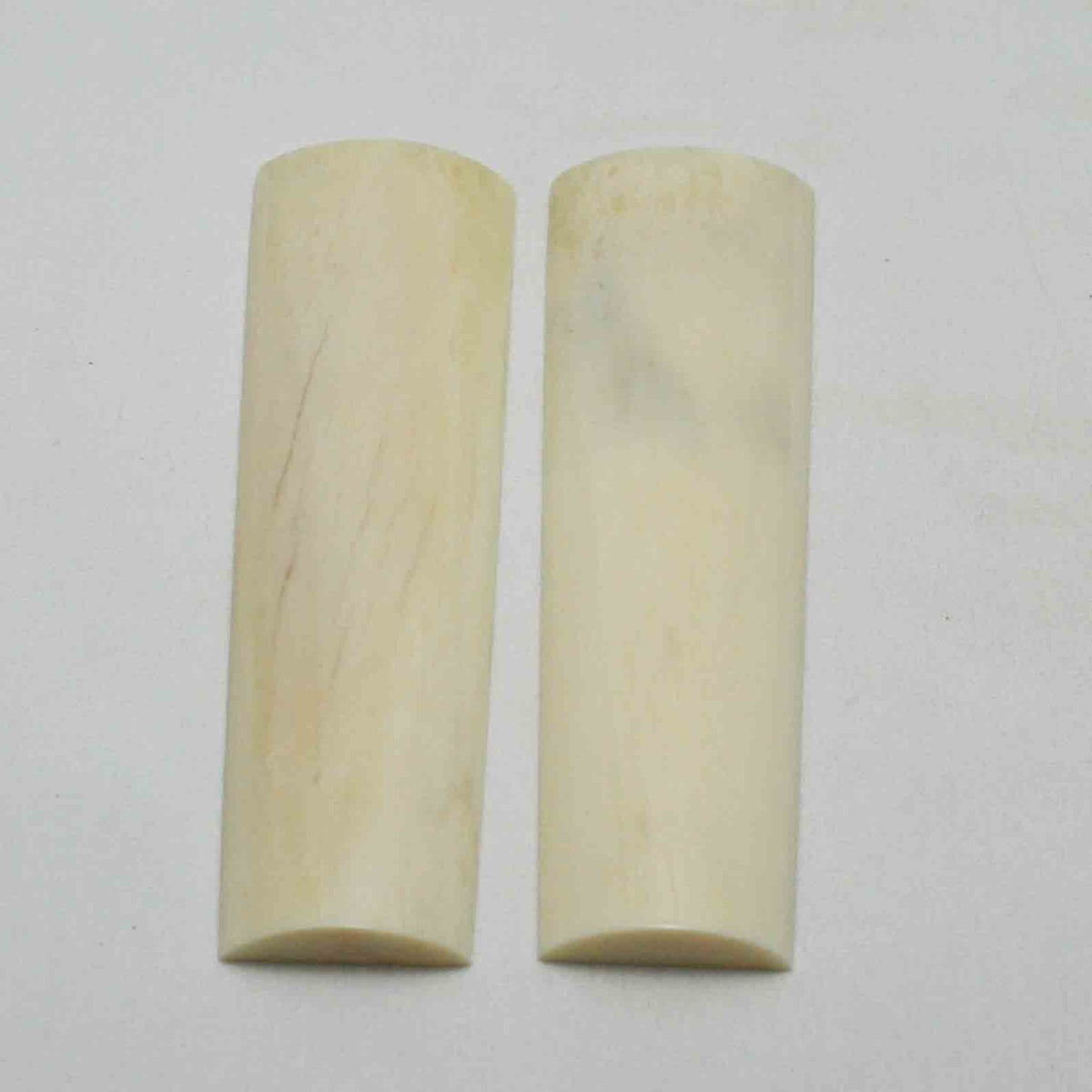 NB105MMA89 Giraffe Bone Scales