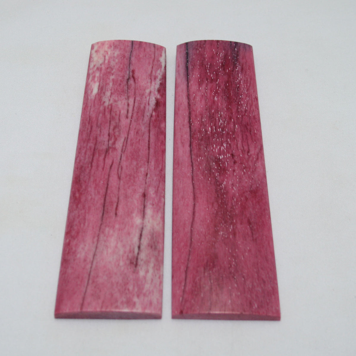 NB105NAM47 Giraffe Bone Scales