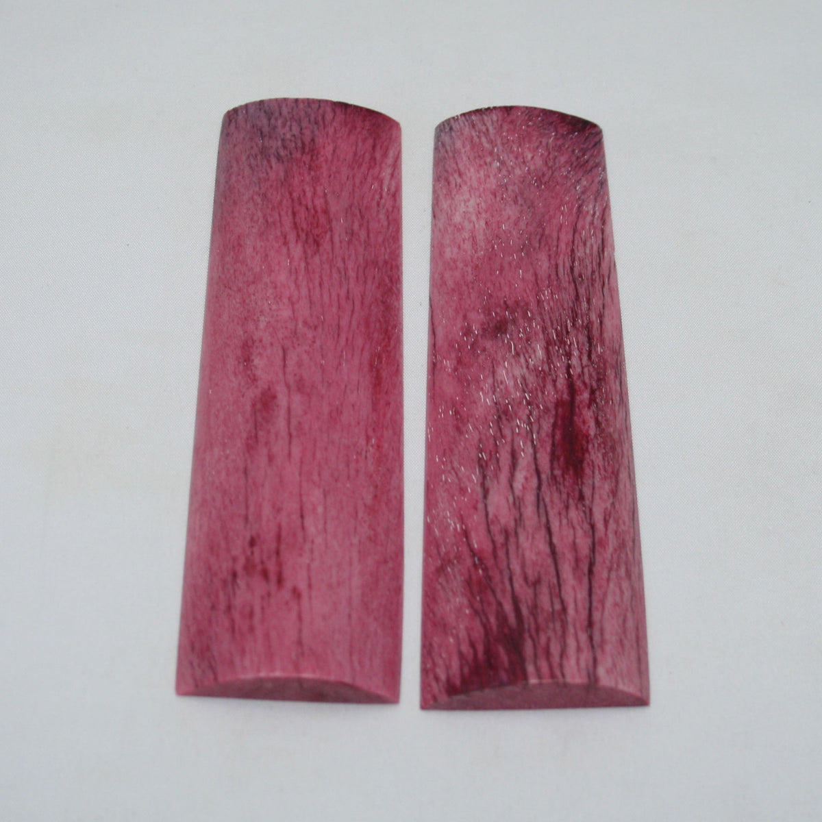 NB105NAM79 Giraffe Bone Scales