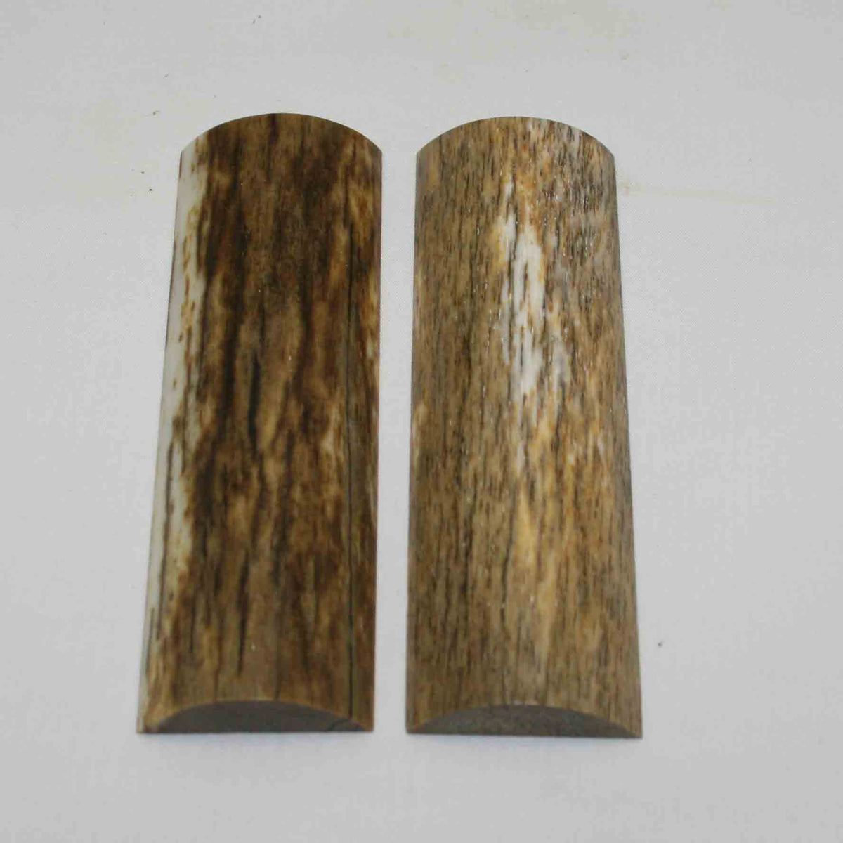 NB105NA10 Giraffe Bone Scales 5.02" x 1.55" x 0.45"inch