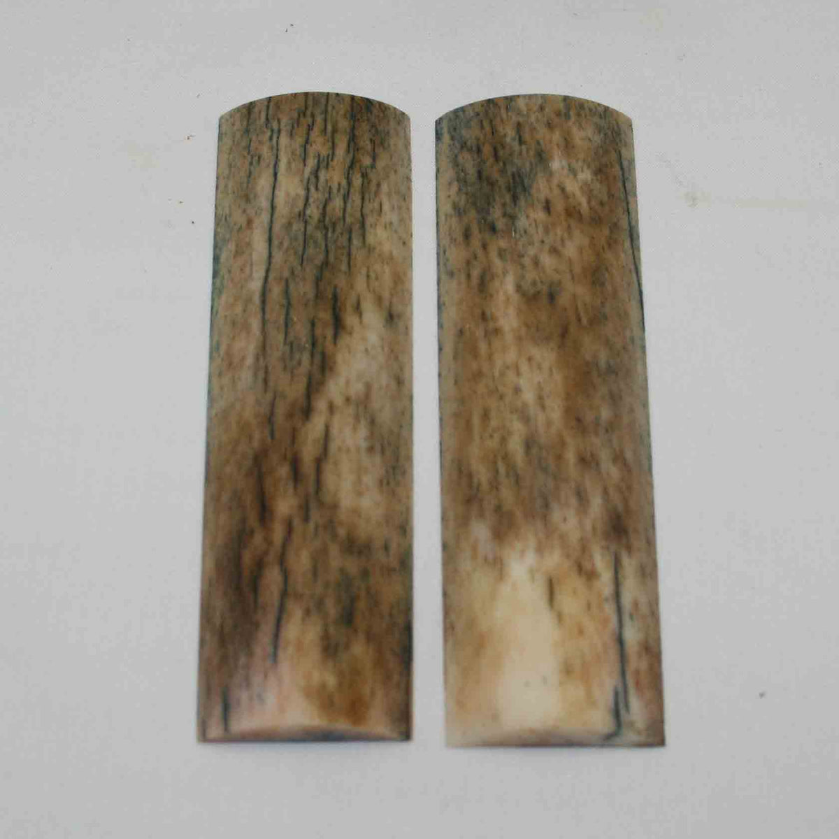 NB105NA12 Giraffe Bone Scales 5.15" x 1.43" x 0.29"inch