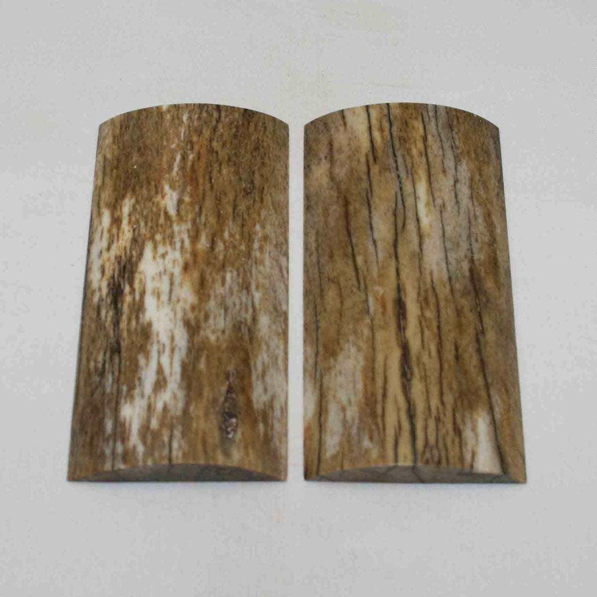 NB105NA136 Giraffe Bone Scales 4.36" x 2.10" x 0.40"inch