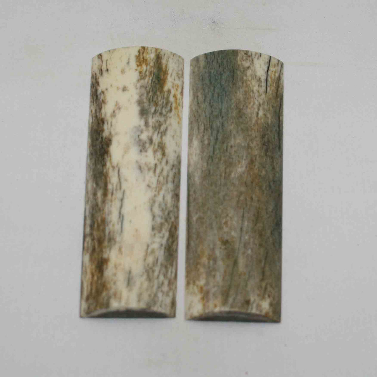 NB105NA149 Giraffe Bone Scales 4.98" x 1.49" x 0.36"inch