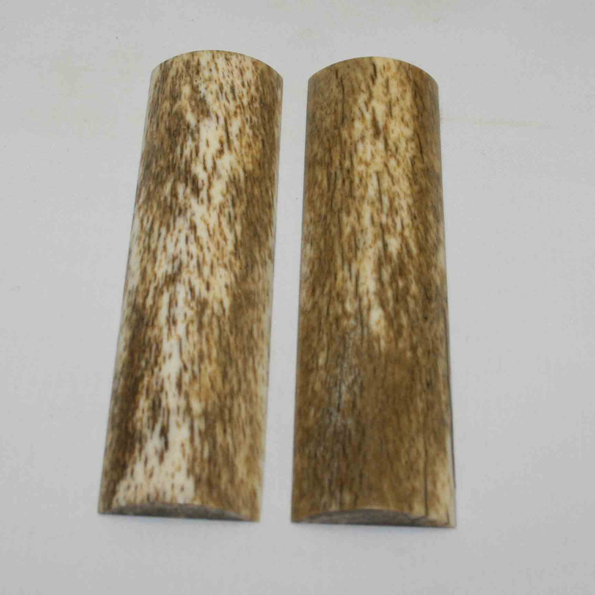 NB105NA52 Giraffe Bone Scales 5.34" x 1.47" x 0.38"inch