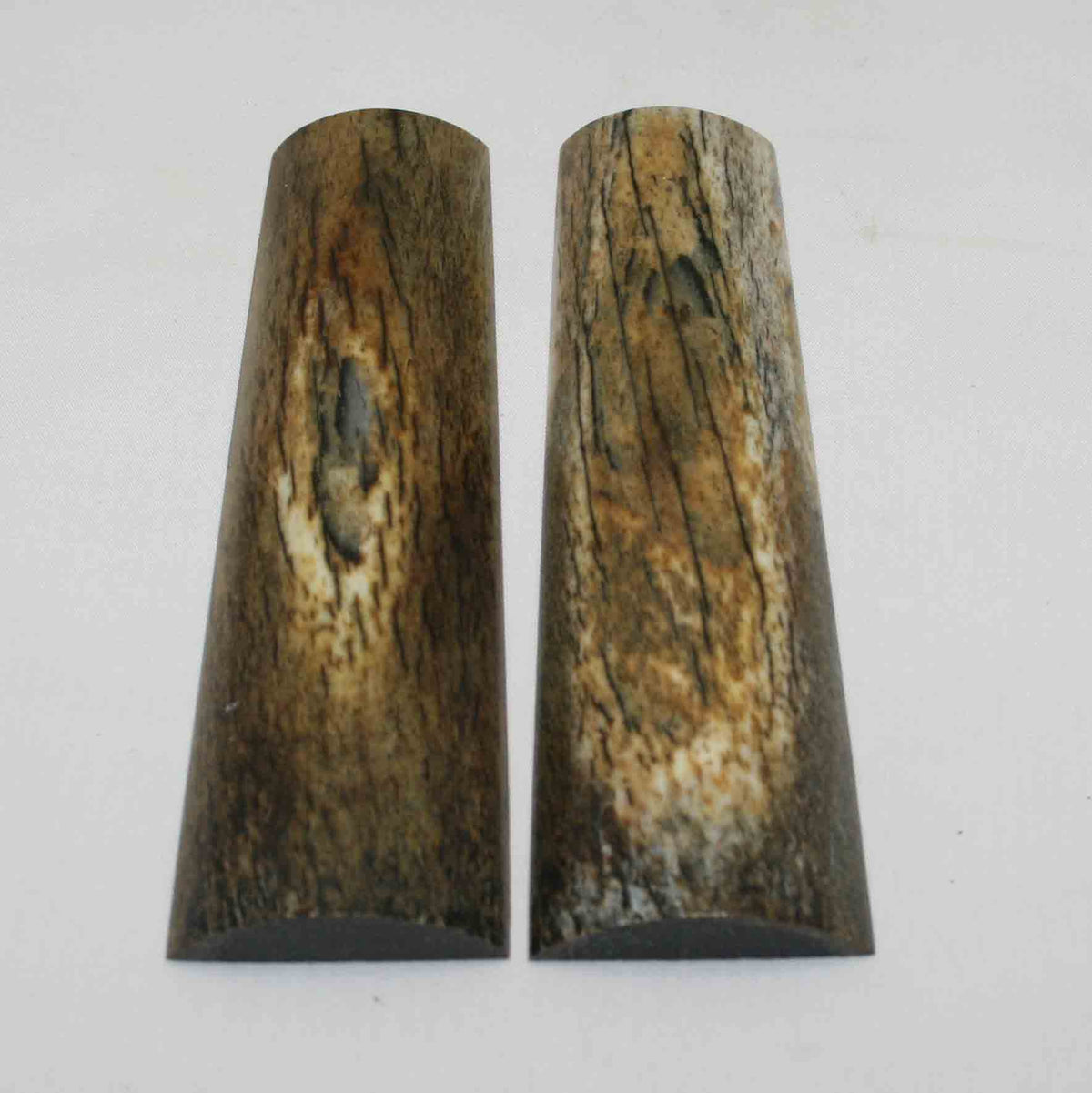 NB105NA76 Giraffe Bone Scales 5.31" x 1.53" x 0.45"inch