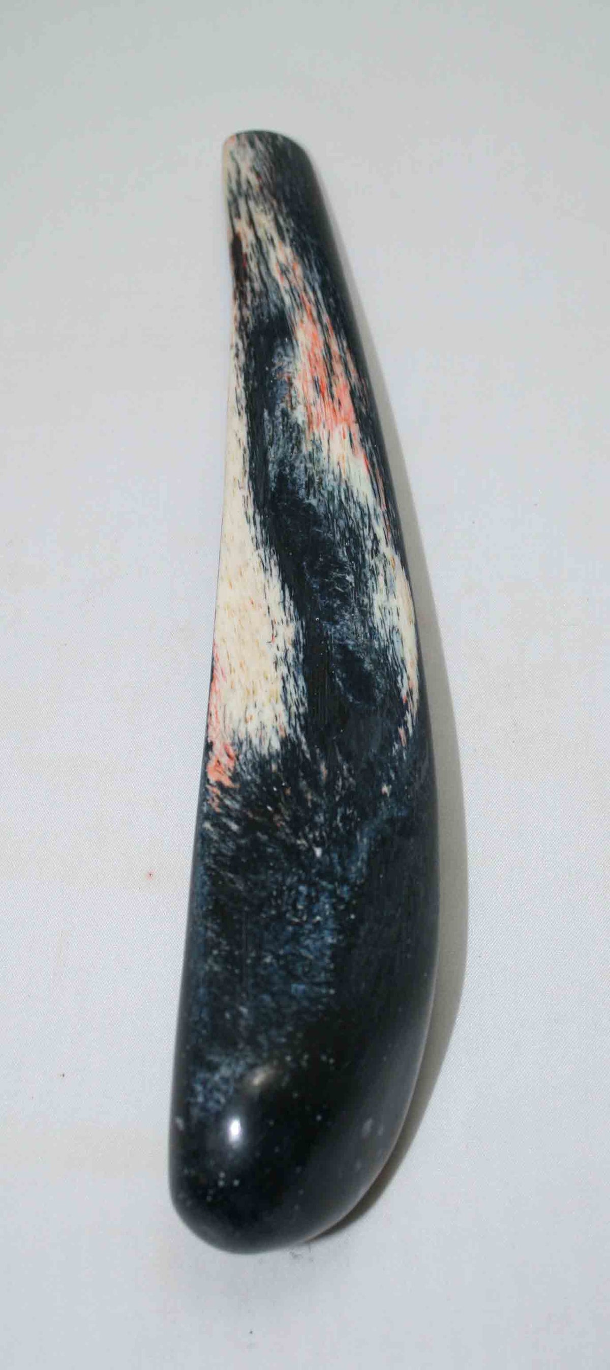 NB106JS20 Giraffe Bone Round