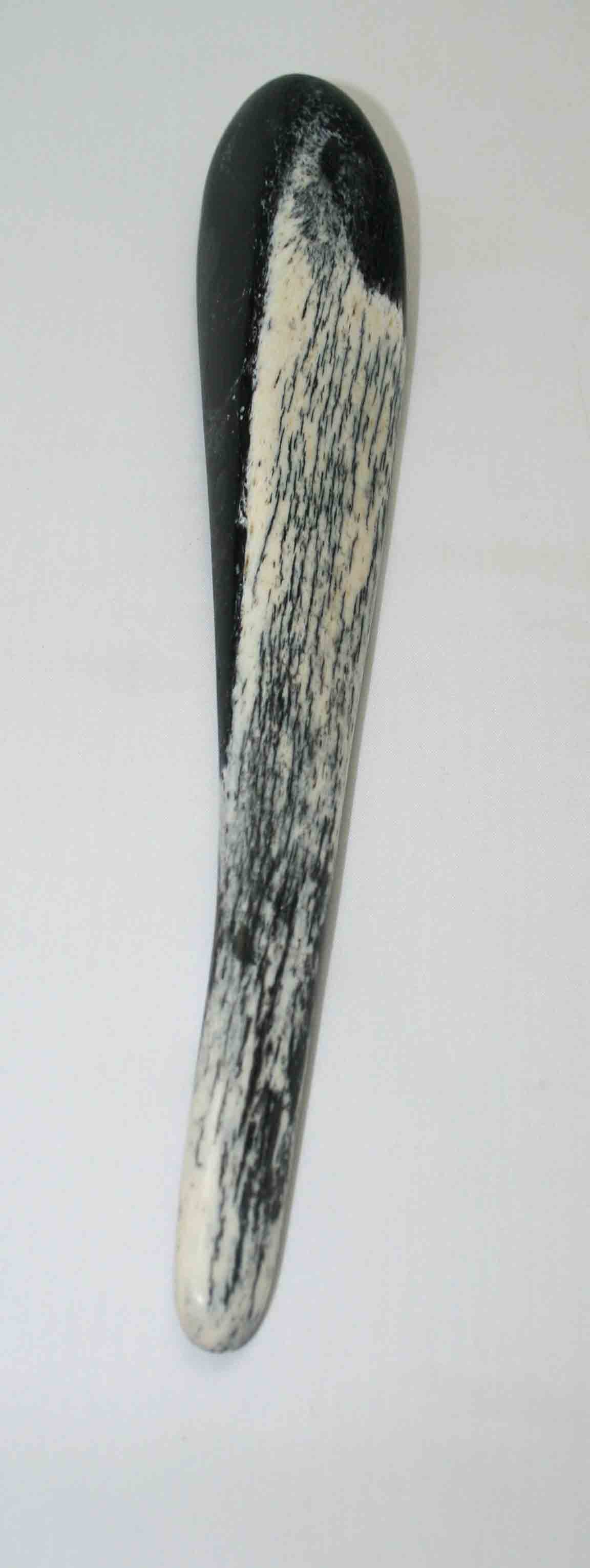 NB106MMA18 Giraffe Bone Round