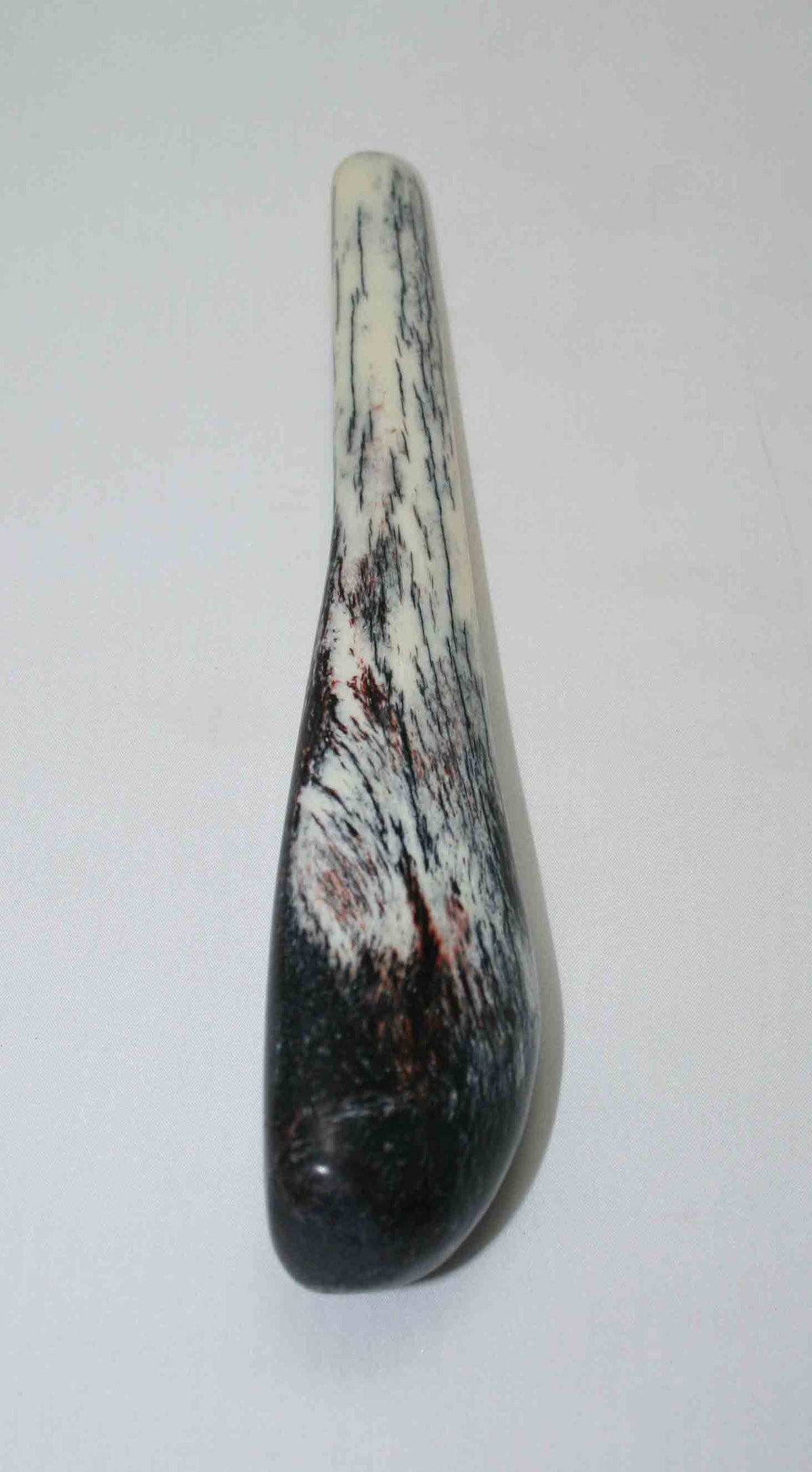 NB106MMA4 Giraffe Bone Round