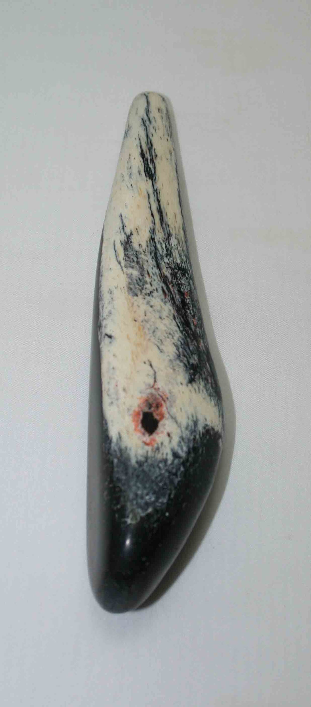 NB106MMA7 Giraffe Bone Round