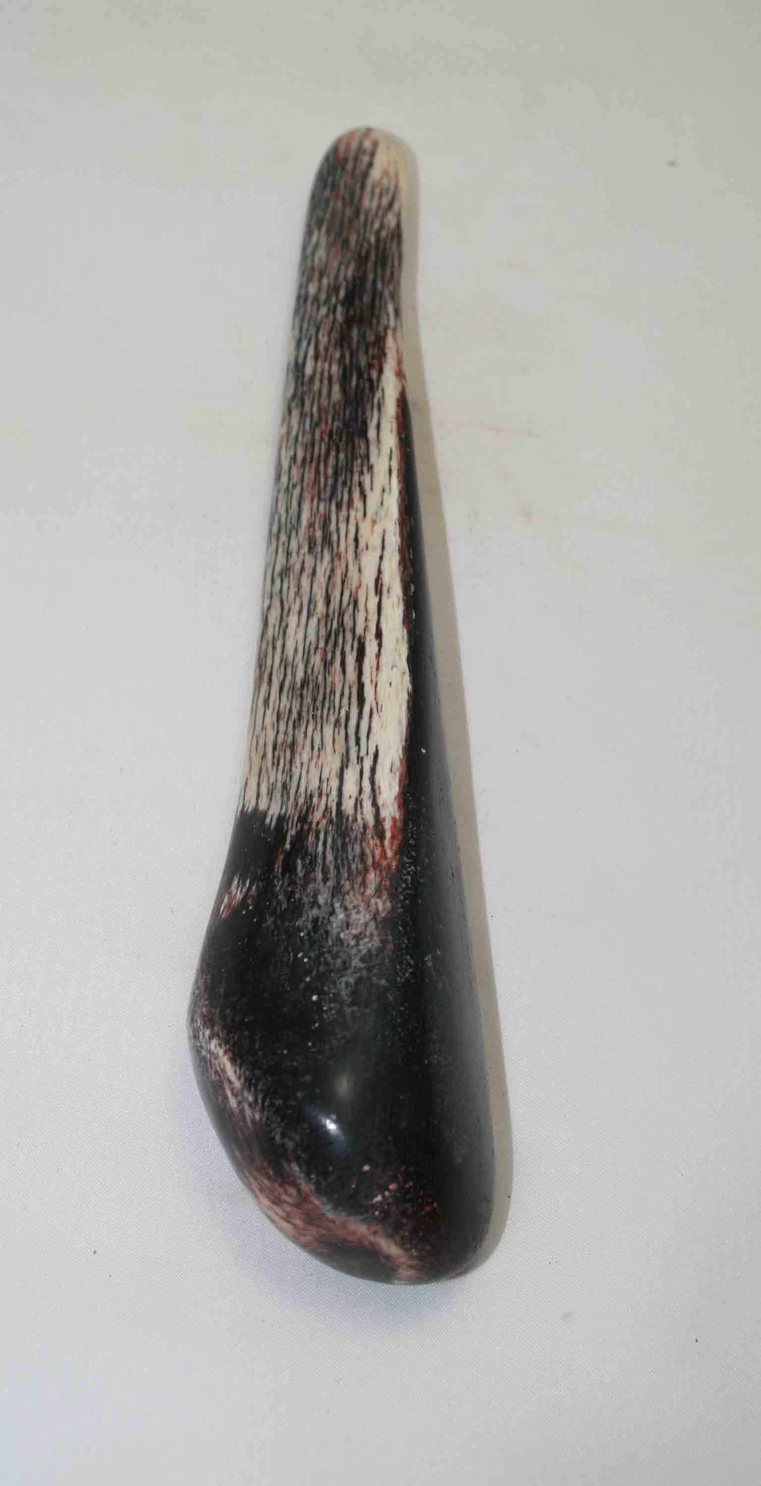 NB106NA24 Giraffe Bone Round 10.00 " x middle size 1.35" x 0.73 " inch