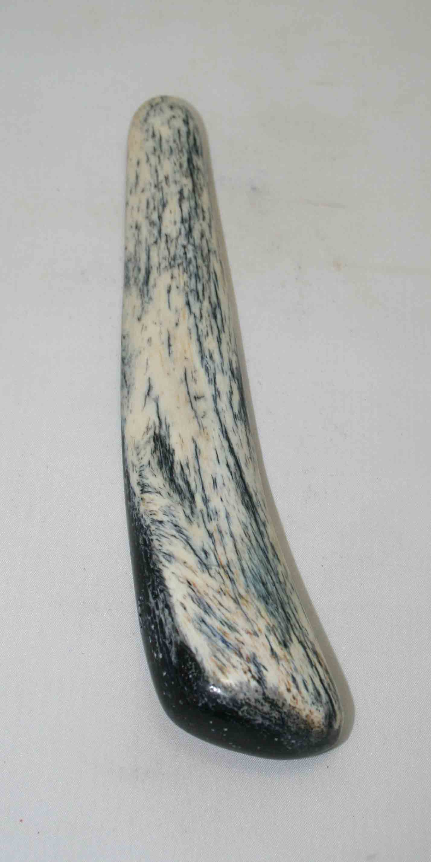 NB106NA8 Giraffe Bone Round 7.50 " x middle size 1.32" x 0.57 " inch
