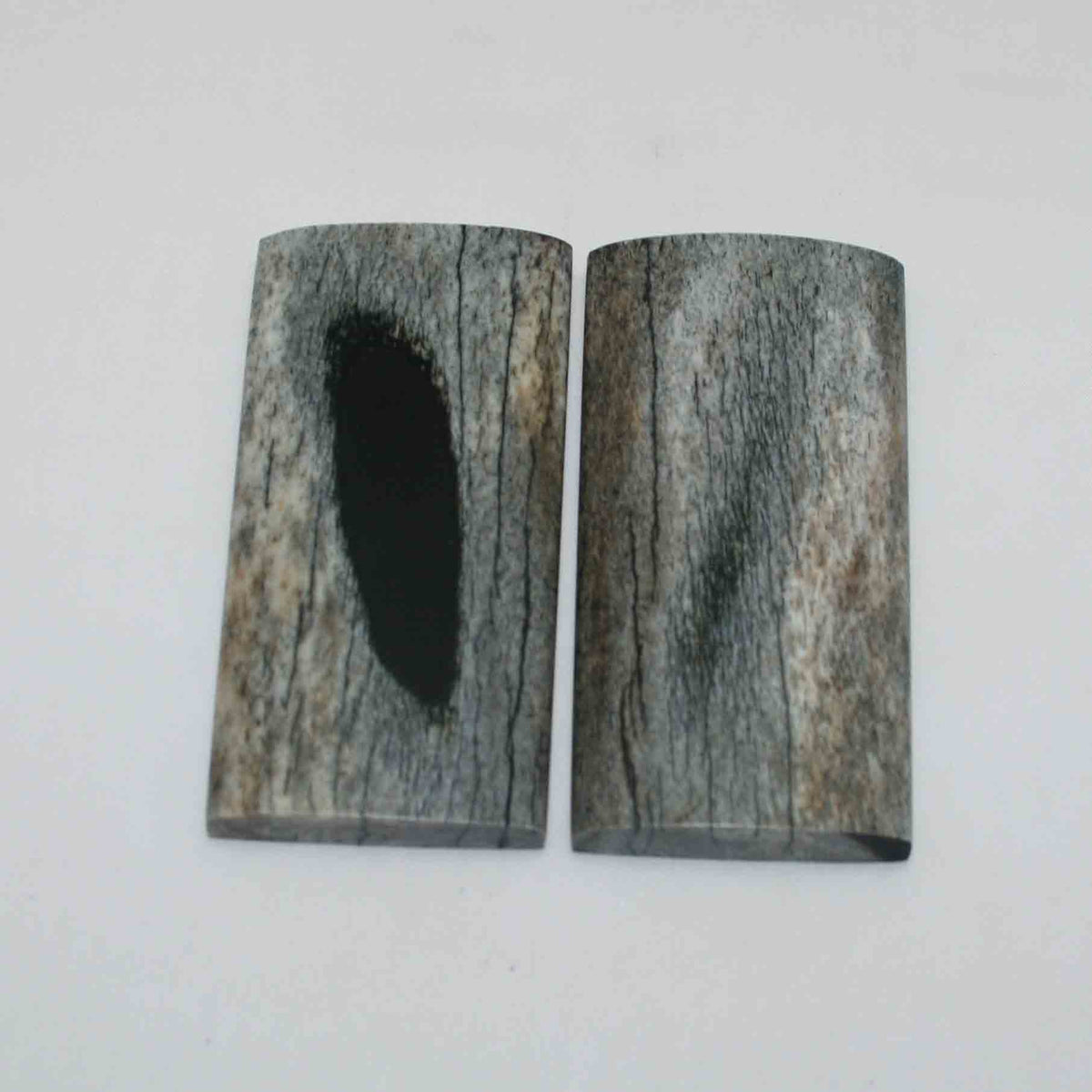 NB108GS140 Giraffe Bone Scales