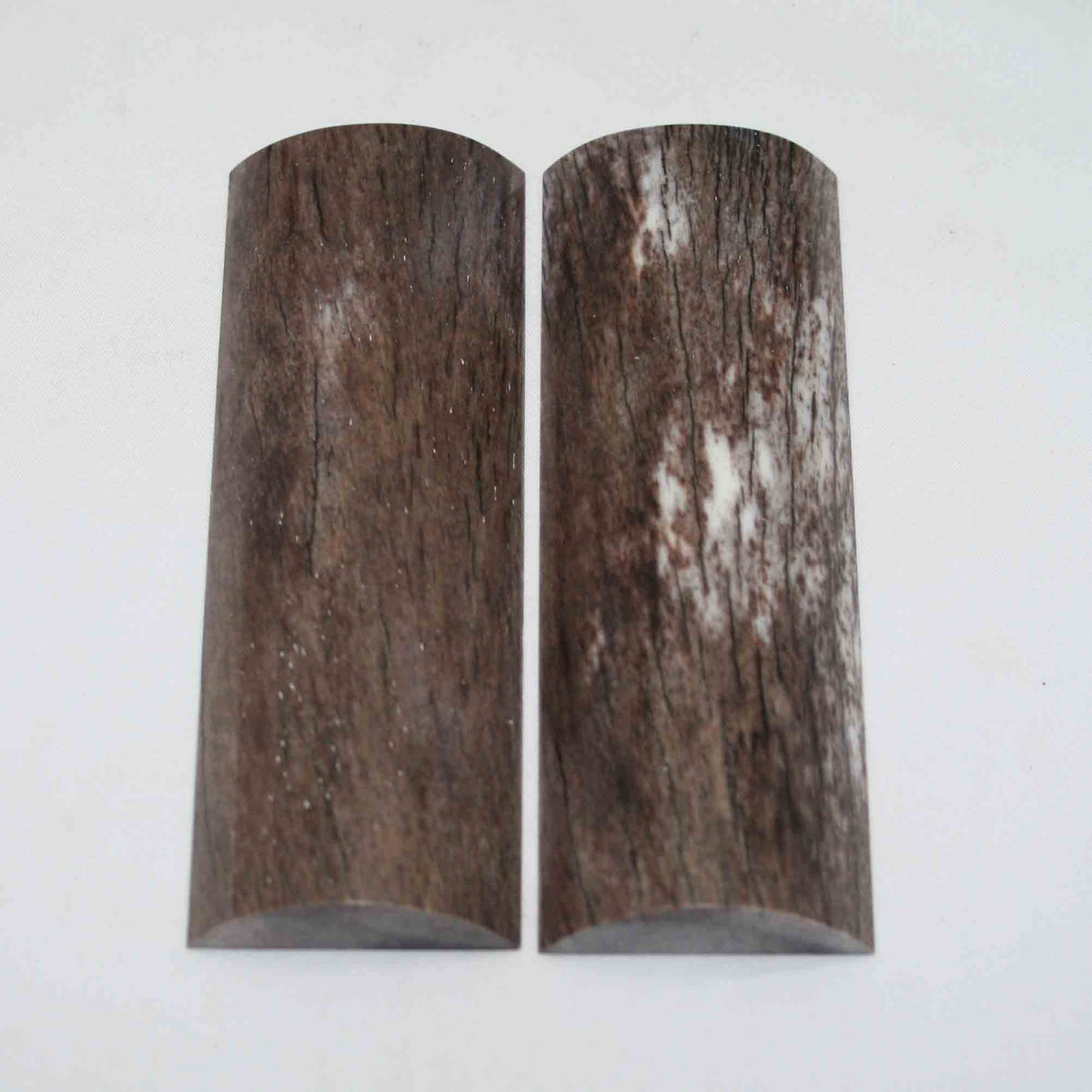 NB108GS73 Giraffe Bone Scales