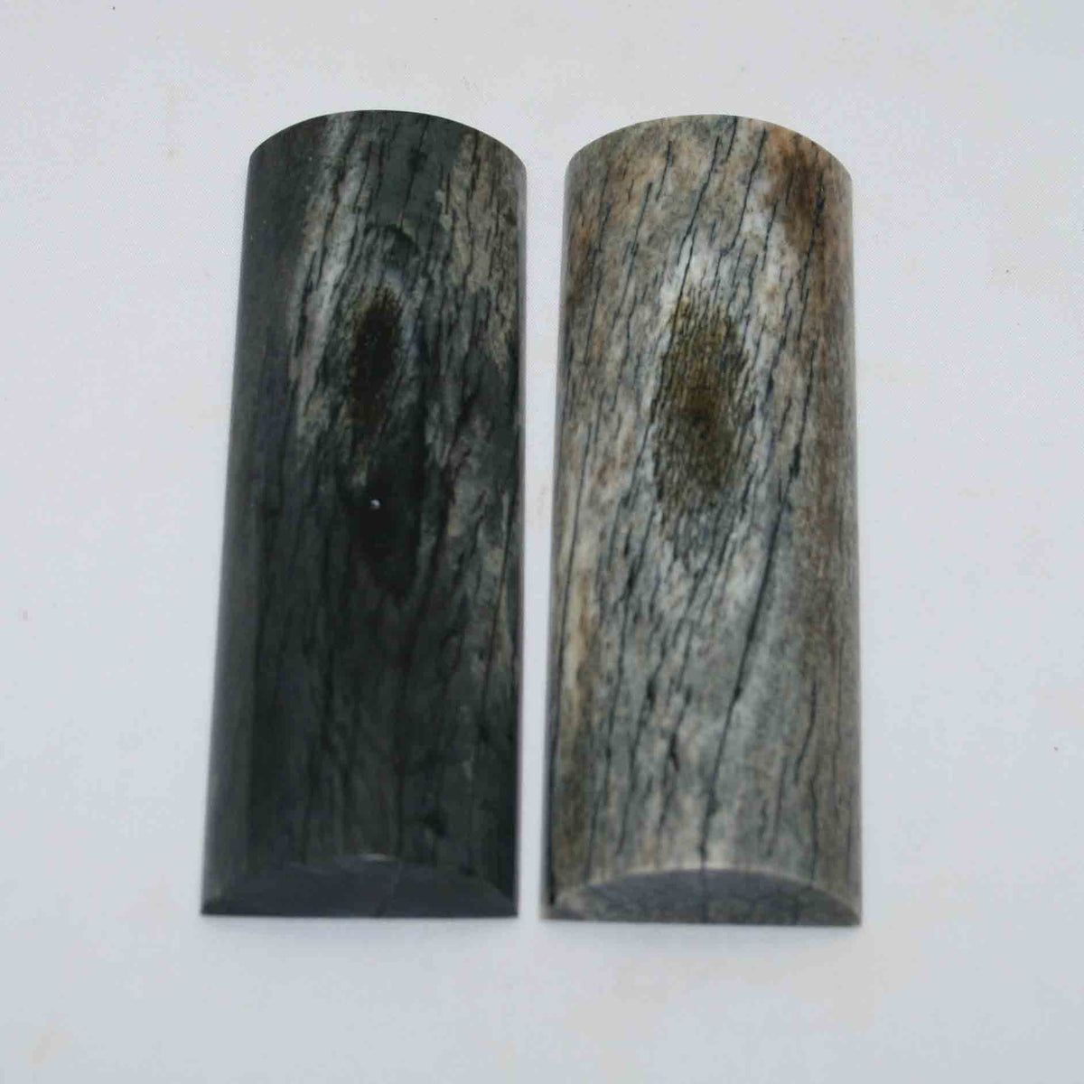 NB108GS90 Giraffe Bone Scales