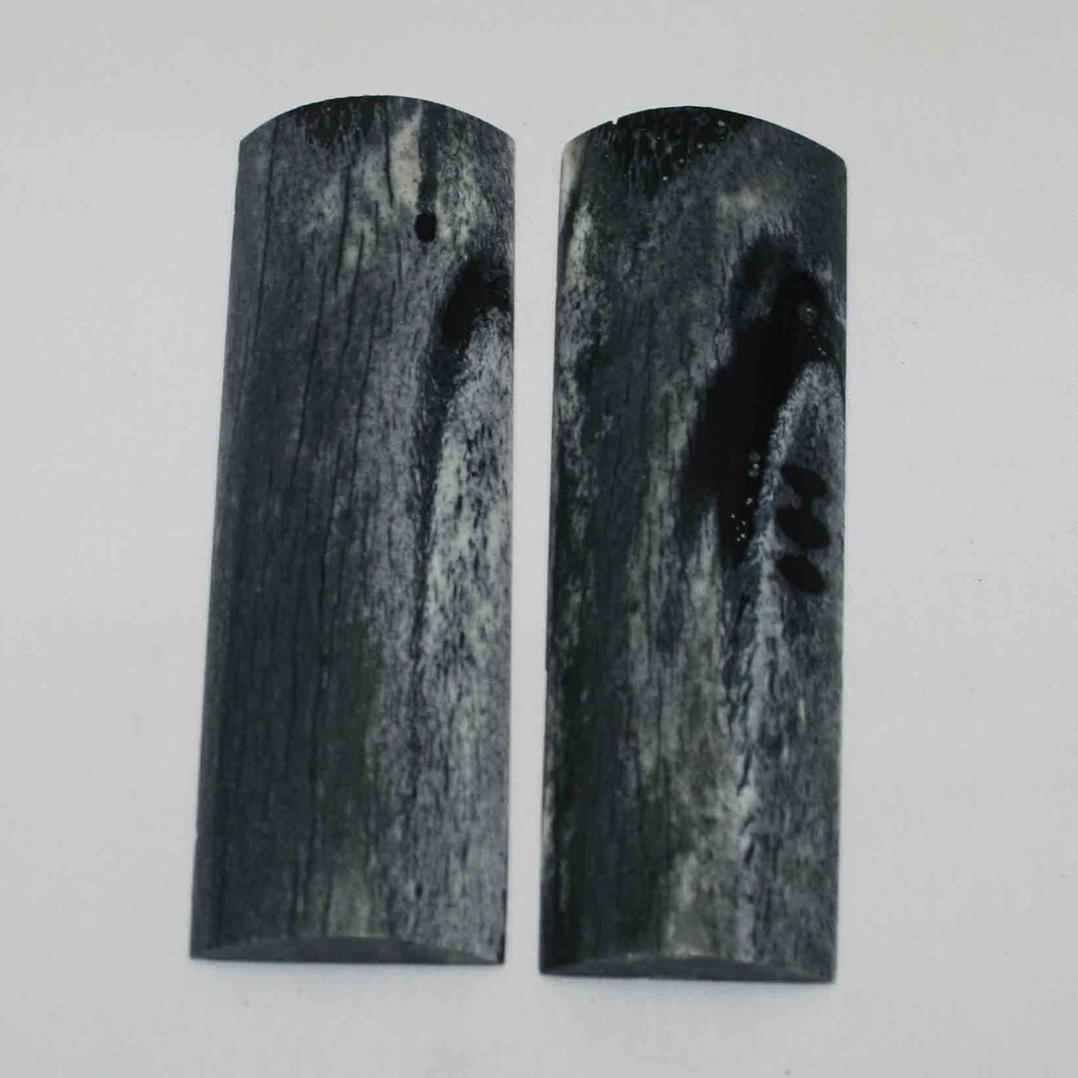 NB108LG56 Giraffe Bone Scales