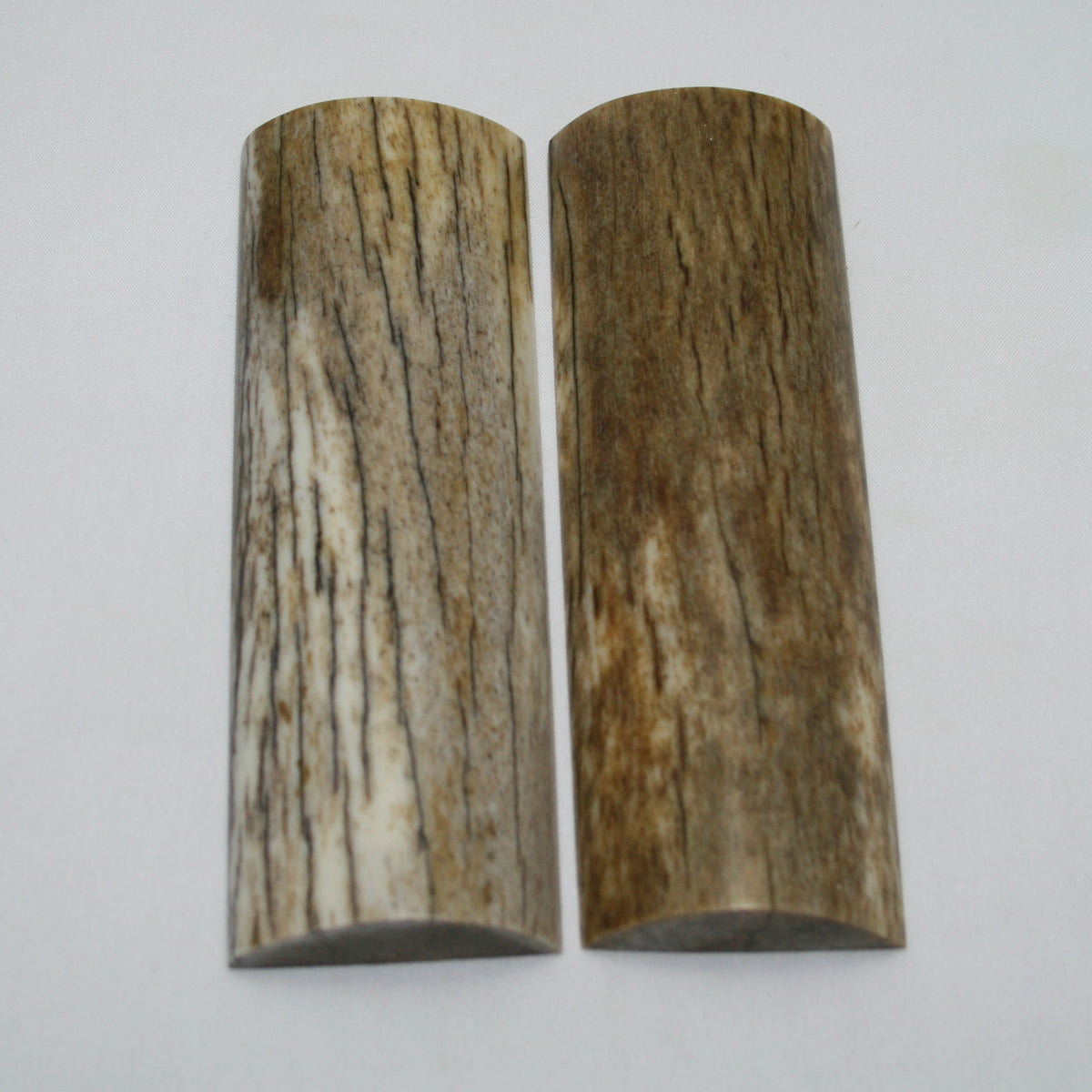 NB108MAN12 Giraffe Bone Scales