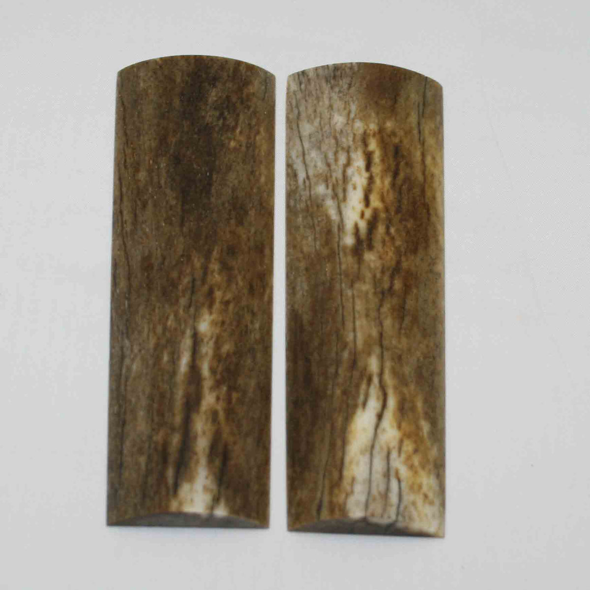 NB108MMA29 Giraffe Bone Scales