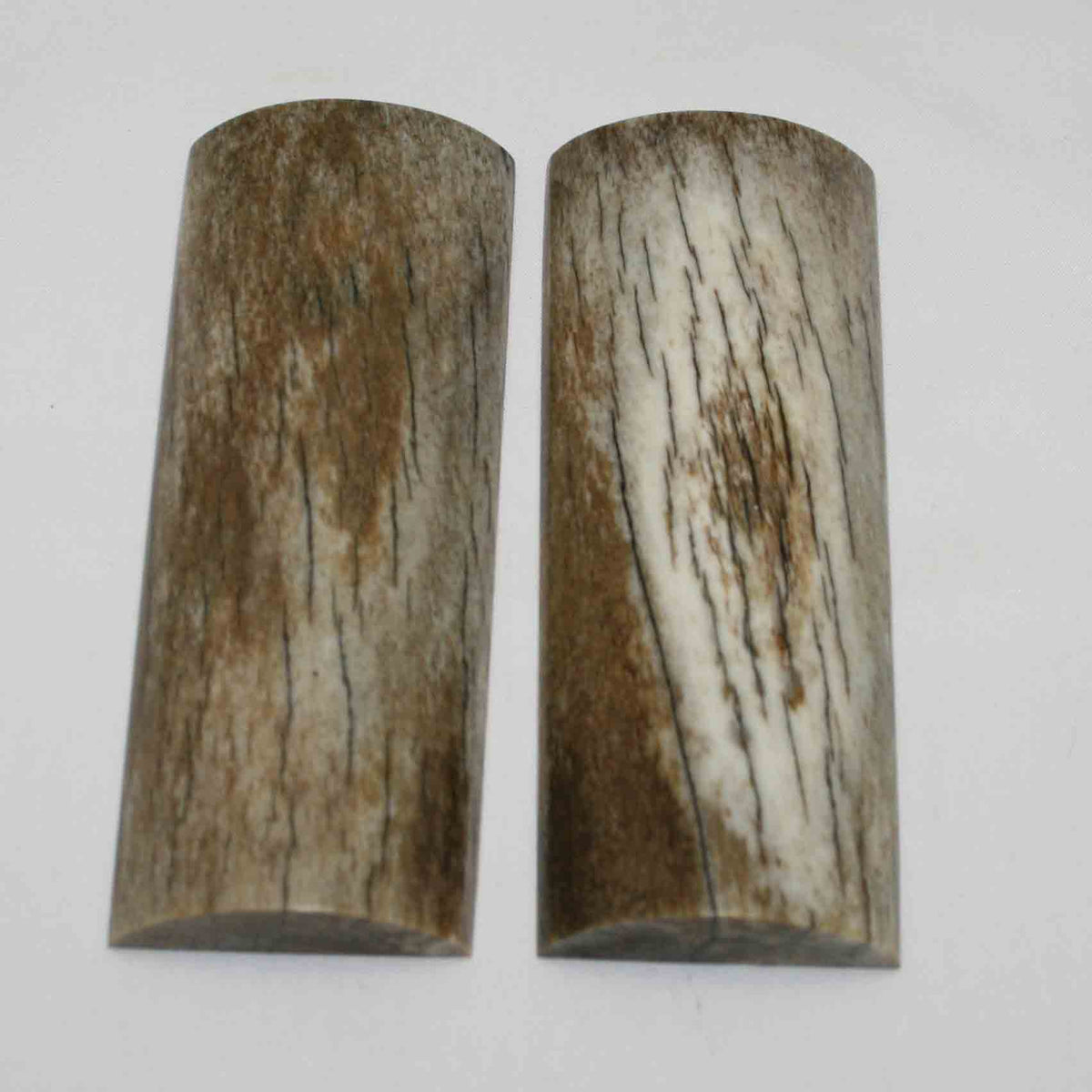 NB108MMA2 Giraffe Bone Scales