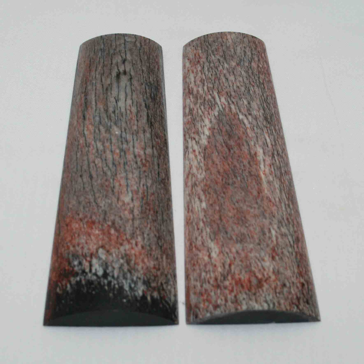 NB108MMA43 Giraffe Bone Scales