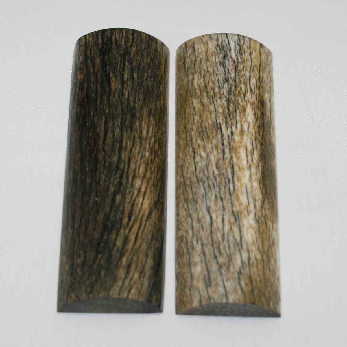 NB108MMA46 Giraffe Bone Scales