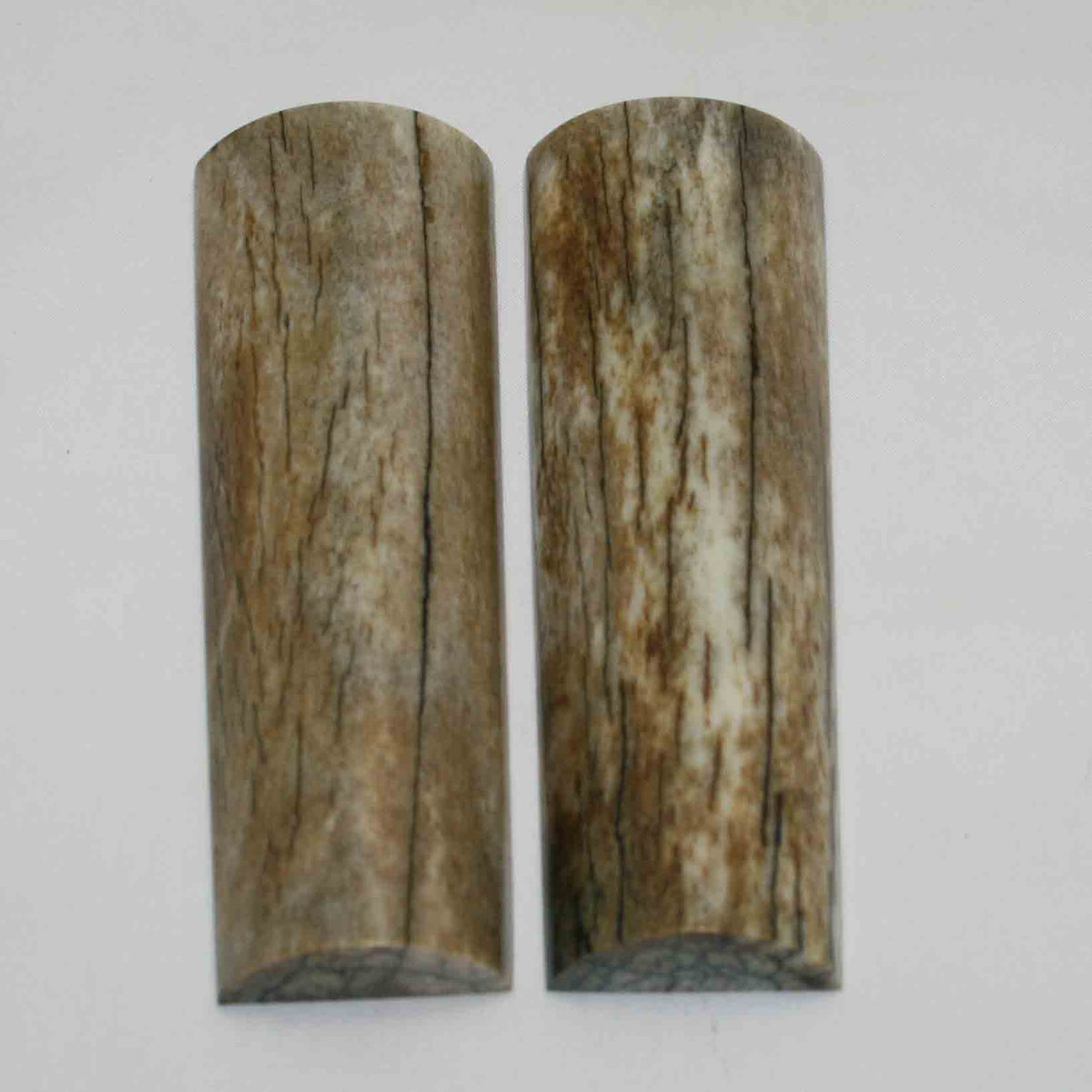 NB108MMA4 Giraffe Bone Scales