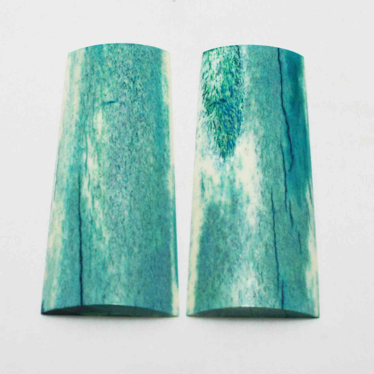 NB108MMA59 Giraffe Bone Scales