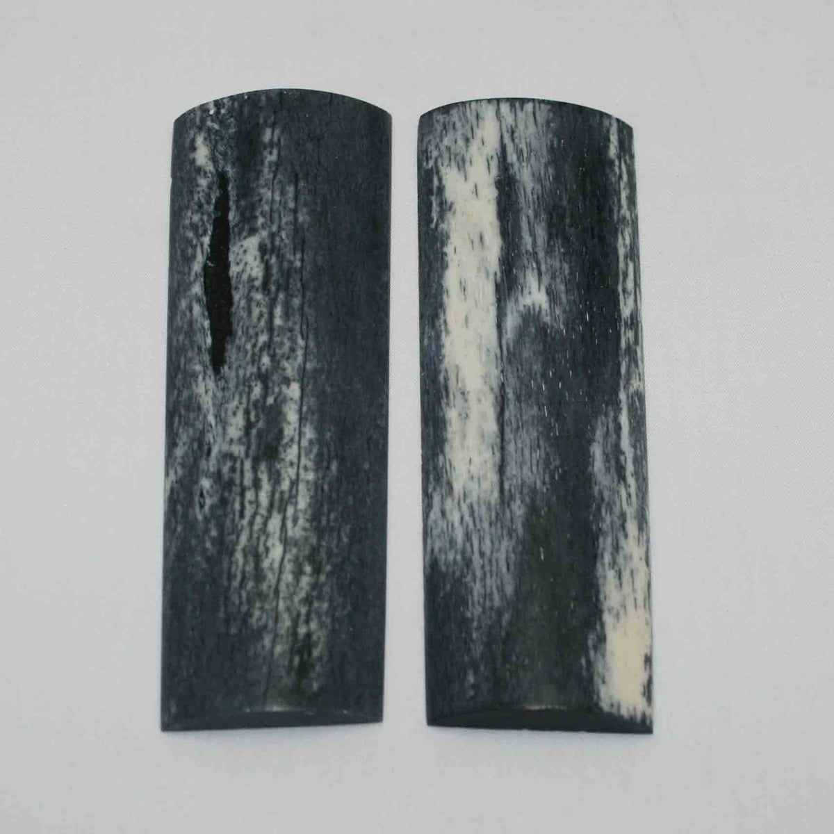 NB108MMA72 Giraffe Bone Scales