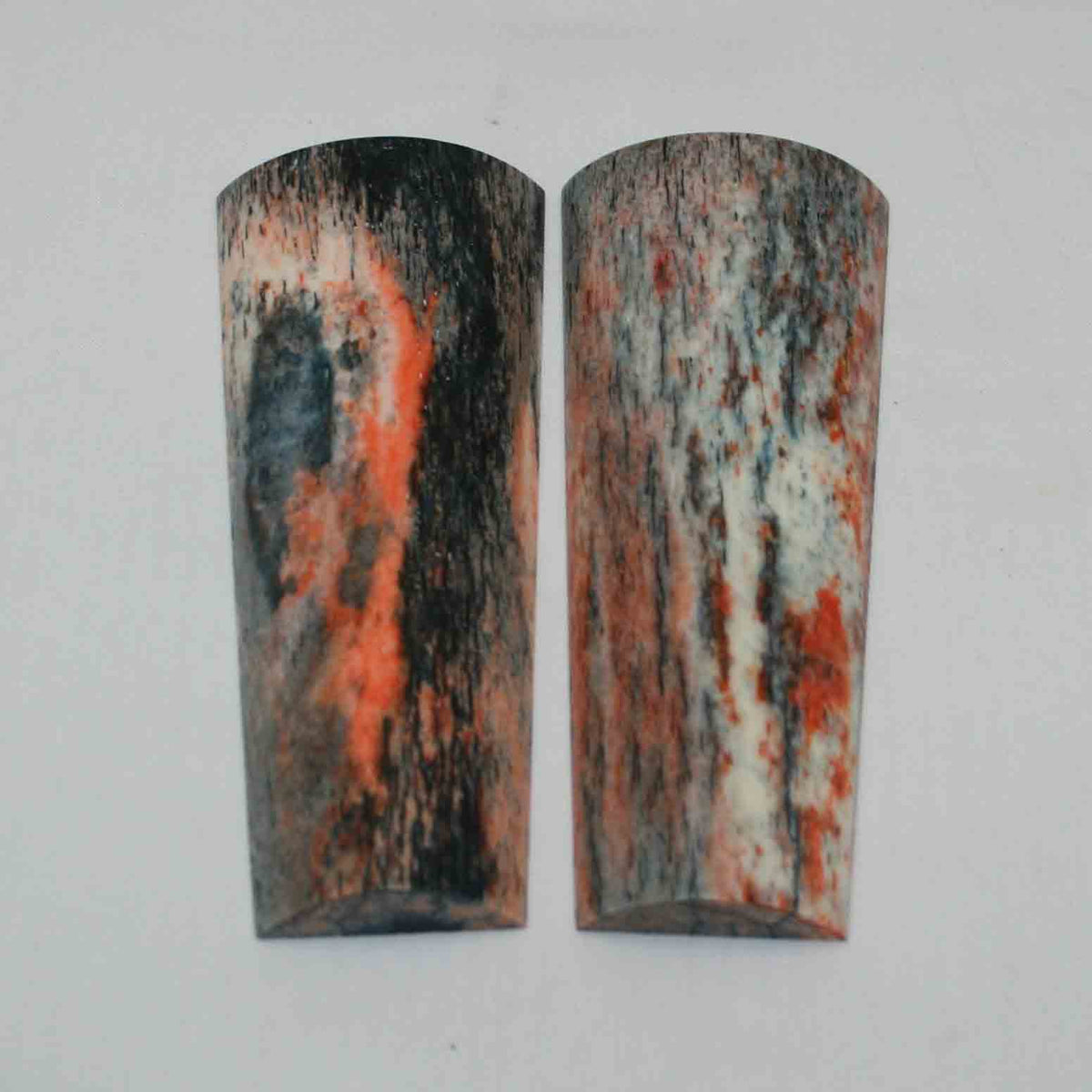 NB108MMA80 Giraffe Bone Scales