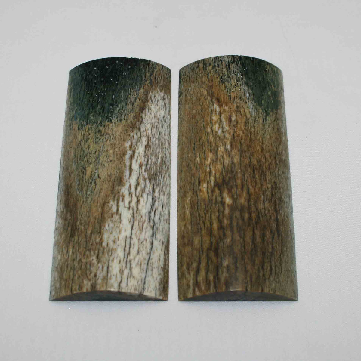 NB108MMA88 Giraffe Bone Scales