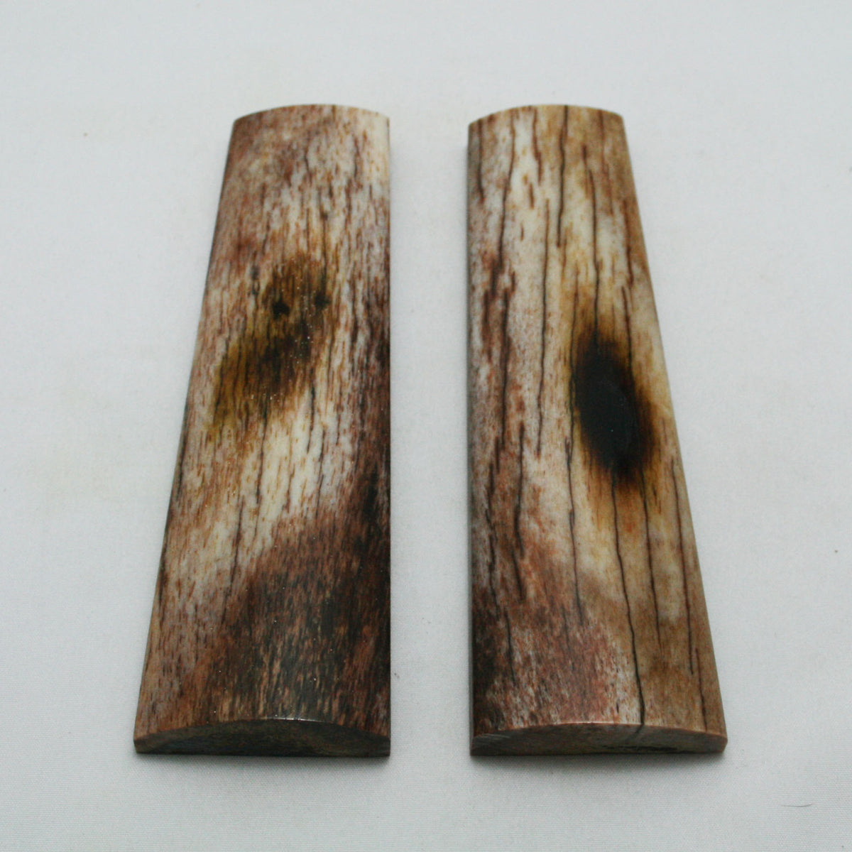 NB108NAM1 Giraffe Bone Scales Set