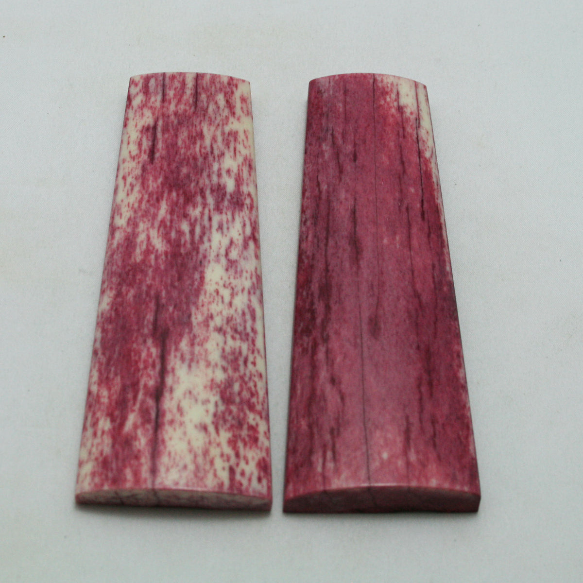 NB108NAM34 Giraffe Bone Scales Set