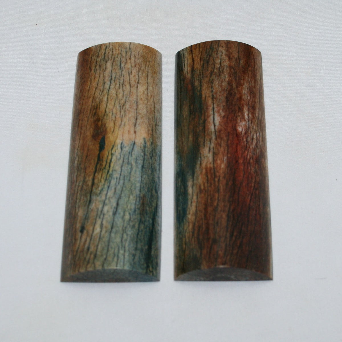 NB108NAM7 Giraffe Bone Scales Set