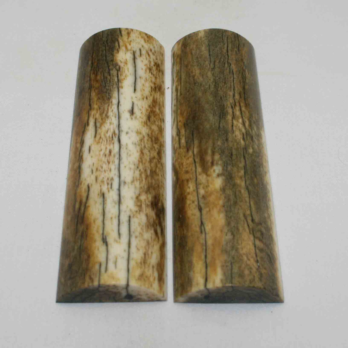 NB108NA133 Giraffe Bone Scales 5.28" x 1.66" x 0.63" inch
