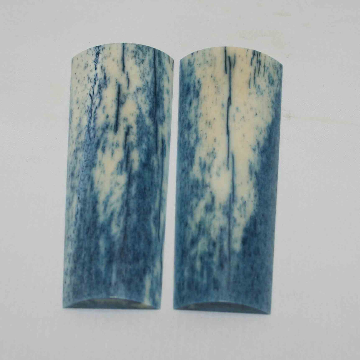 NB108NA57 Giraffe Bone Scales 5.00" x 1.70" x 0.40" inch
