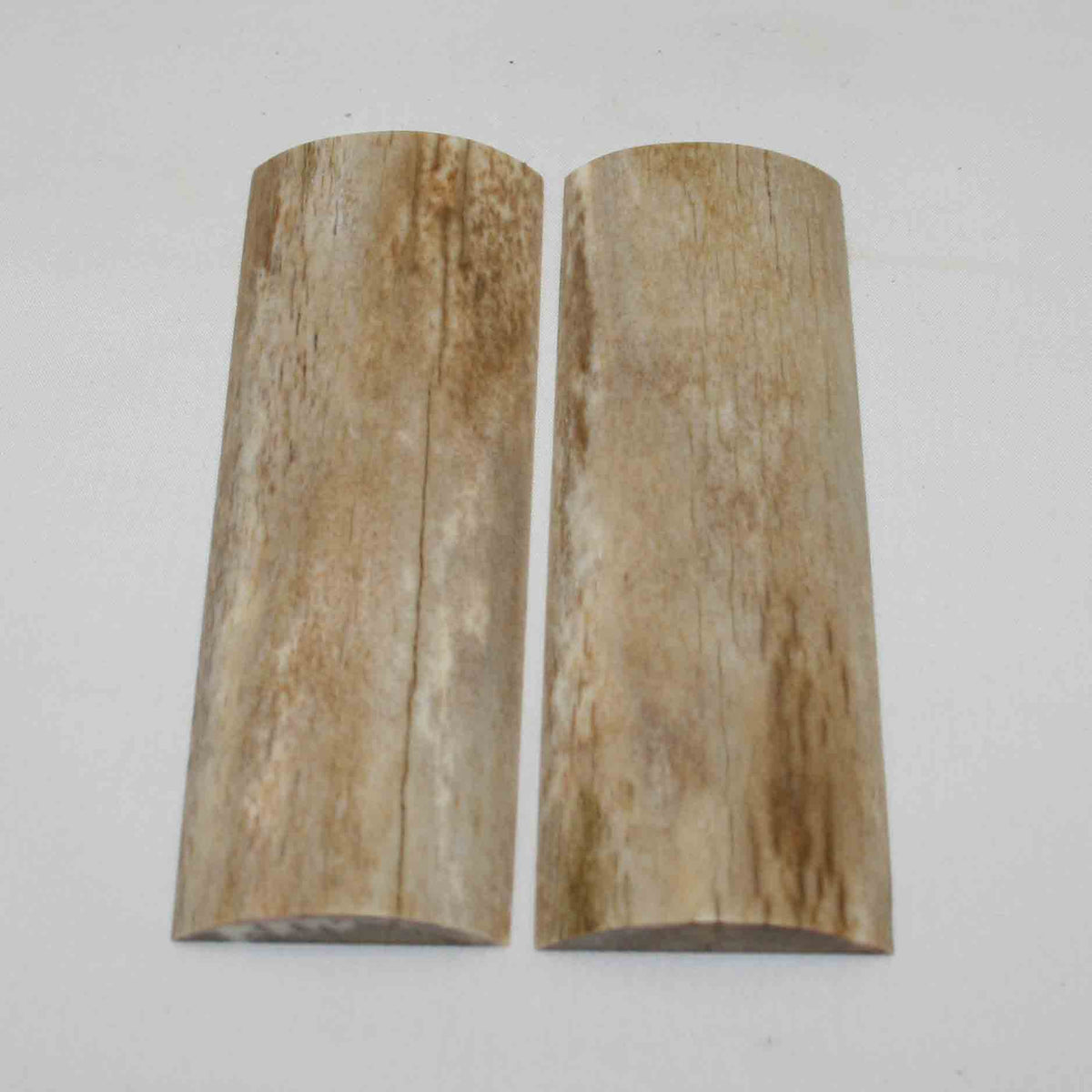 NB108NA63 Giraffe Bone Scales 5.19" x 1.78" x 0.37" inch