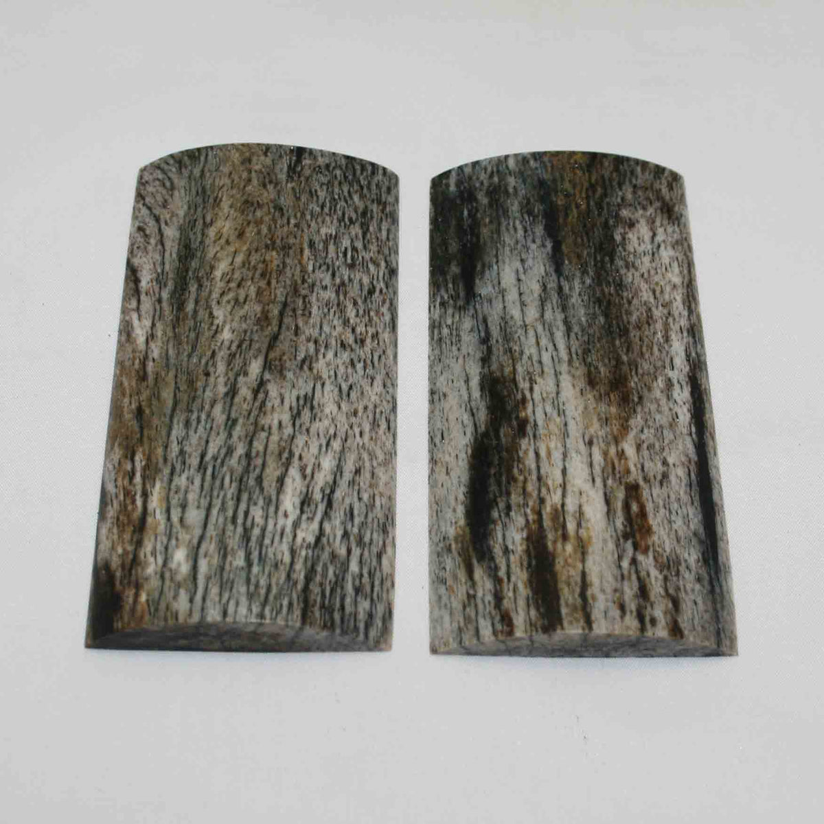 NB109MMA2 Giraffe Bone Scales