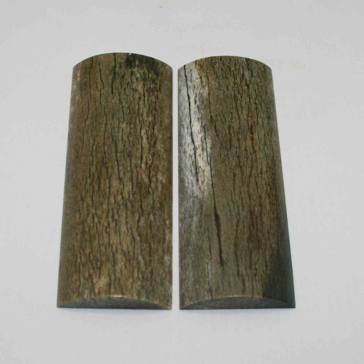 NB109MMA8 Giraffe Bone Scales