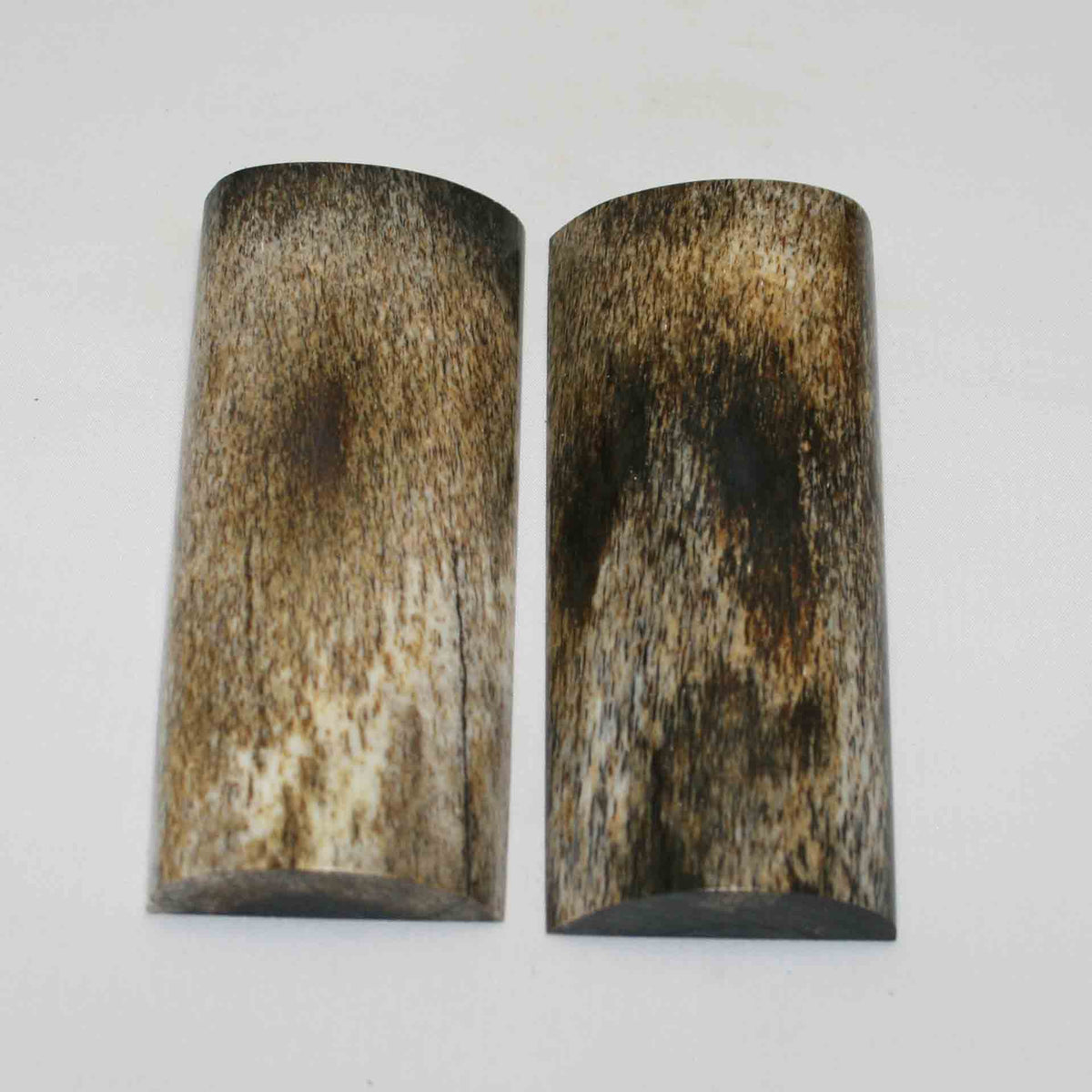 NB109NA11 Giraffe Bone Scales 5.32" x 2.12" x 0.62" inch