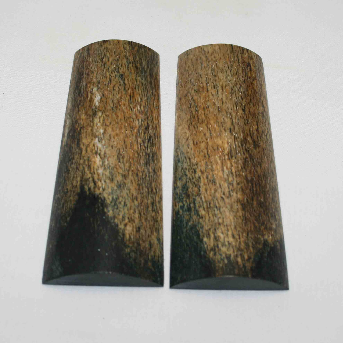 NB109NA29 Giraffe Bone Scales 5.21" x 2.00" x 0.48" inch