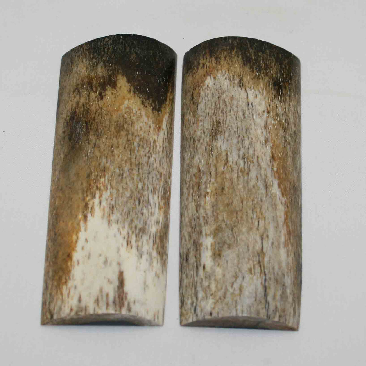 NB109NA32 Giraffe Bone Scales 5.31" x 2.00" x 0.51" inch