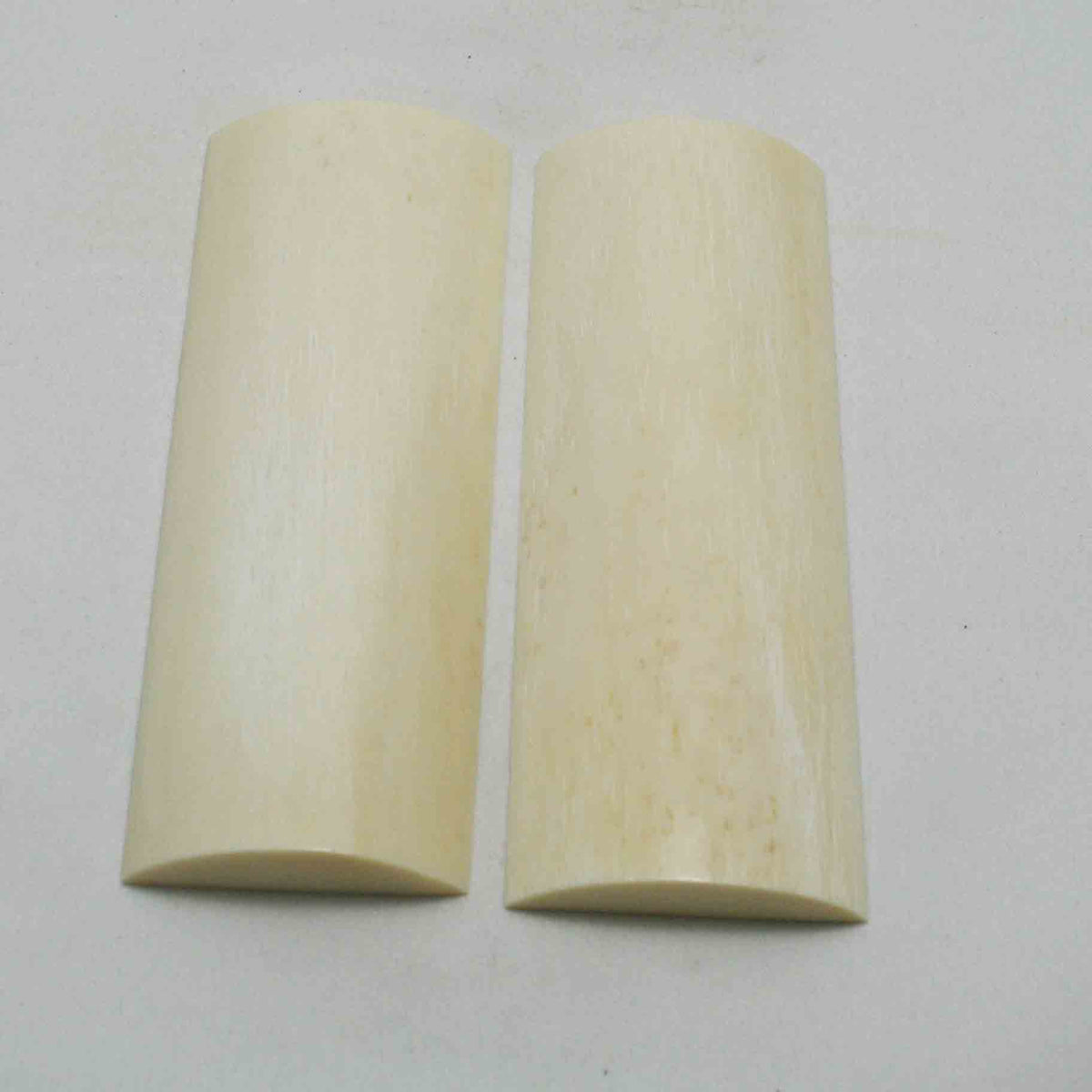 NB109NA45 Giraffe Bone Scales 5.26" x 1.93" x 0.48" inch
